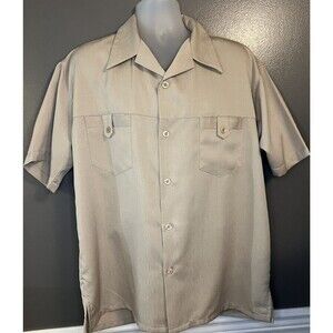 Milano Moda Men’s Large Wide Collar Crepe Fabric Short Sleeve Button Down Shirt